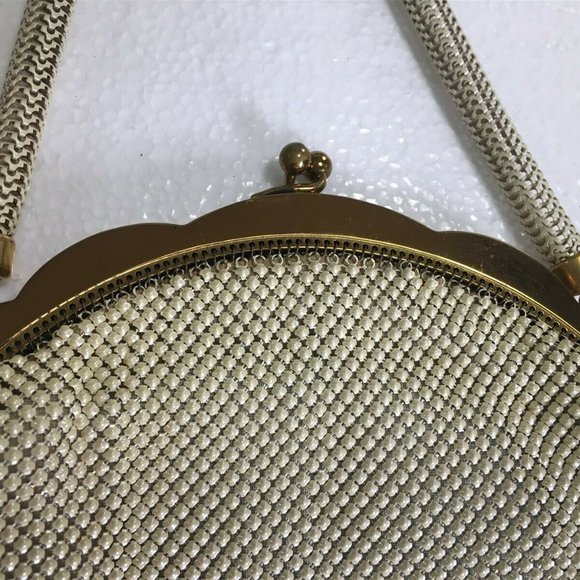 Vintage Whiting & Davis Mesh kiss lock purse - Picture 4 of 8